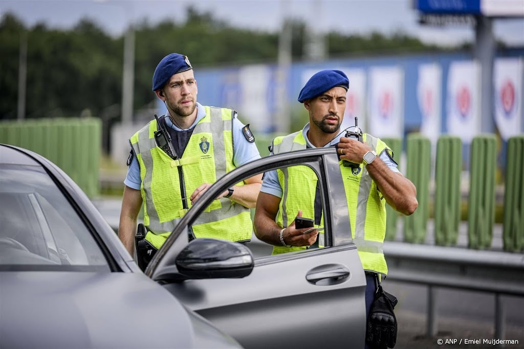 Tijdelijke grenscontroles van start op parkeerplaats in Eijsden