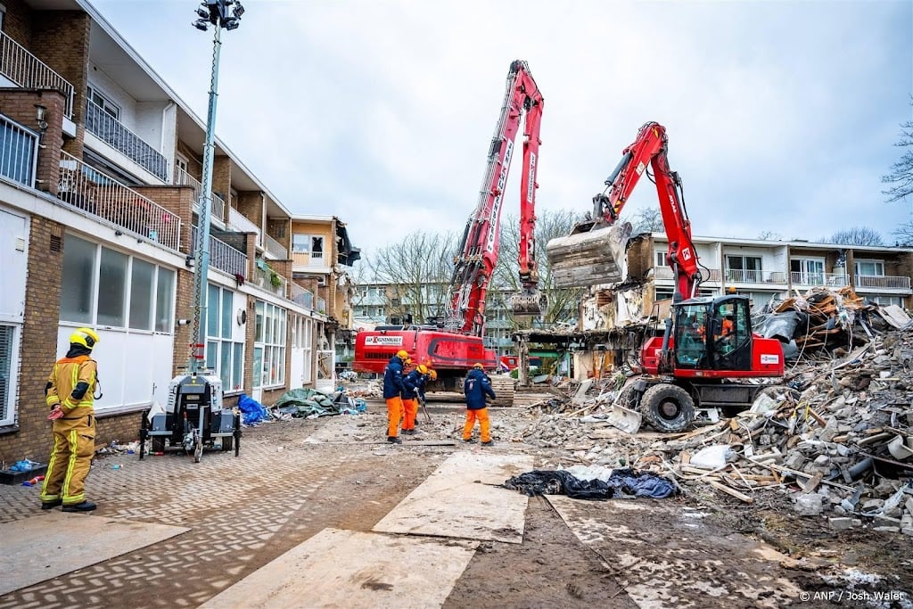Noodbevel rond plek explosies Den Haag verlengd