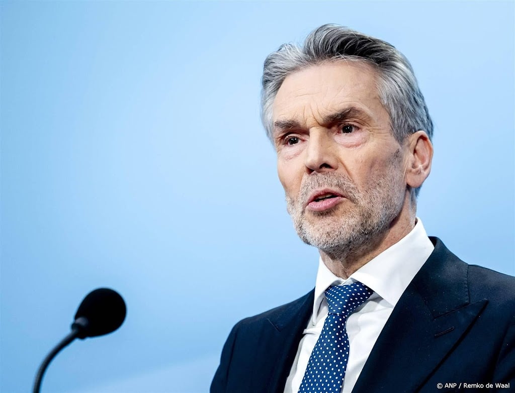 Kabinet: school moet ook na afstuderen jongere naar baan helpen