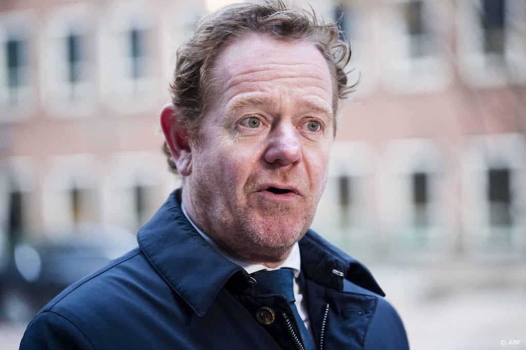 Van Weel wil aanvallen VS op drugsboten niet veroordelen