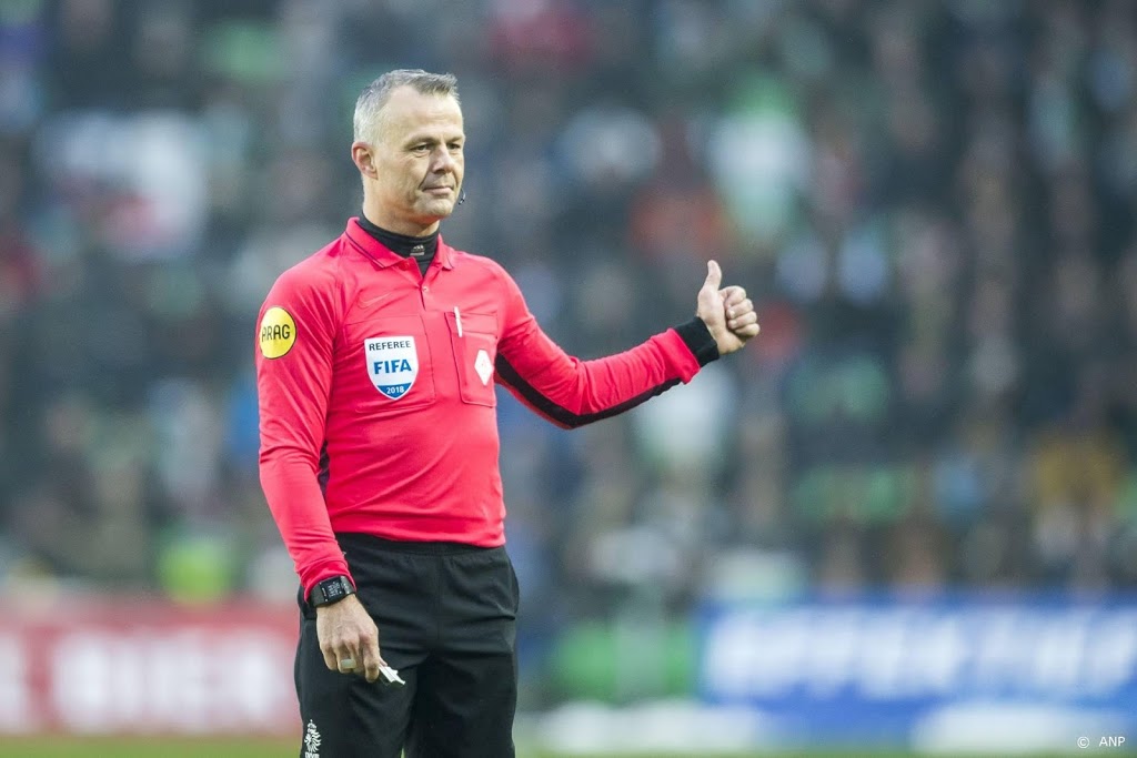 Scheidsrechter Kuipers leert van blessure
