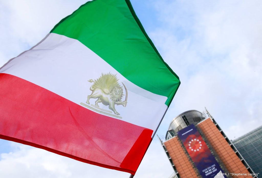 Iraanse ambassadeur ontkent opruimen plek vliegtuigcrash