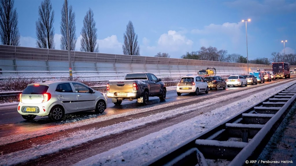 Rijkswaterstaat waarschuwt voor gevaarlijke rijomstandigheden