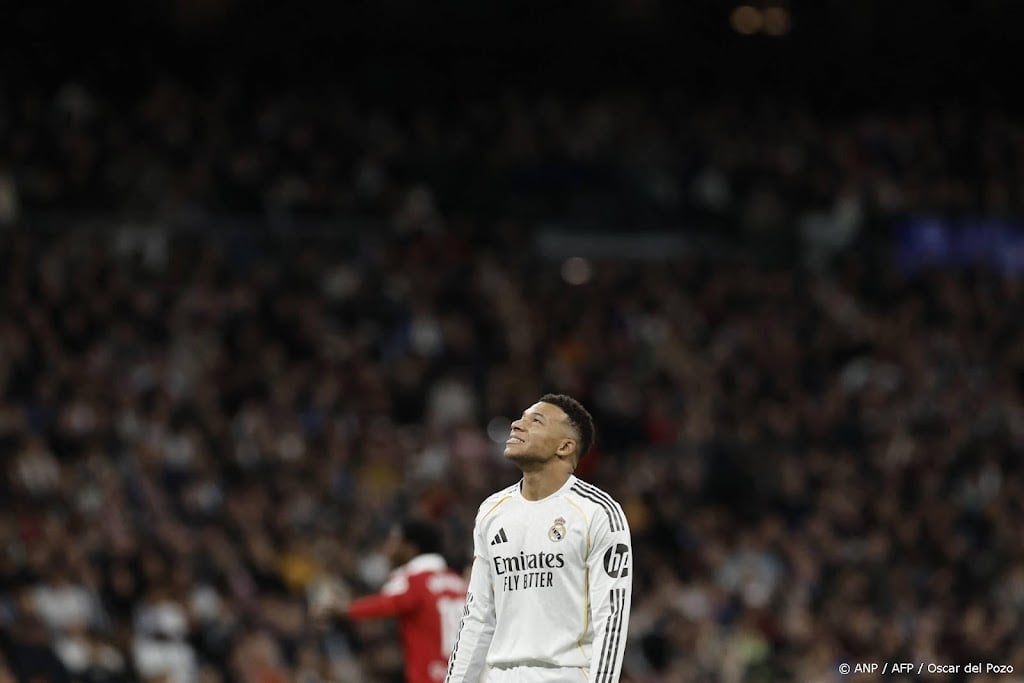 Real-coach Alonso voorzichtig met terugkerende Mbappé 
