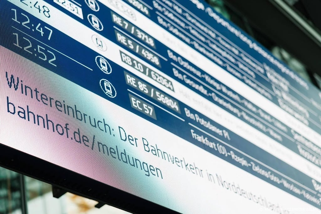 Spoorproblemen Duitsland blijven door aanhoudende sneeuw