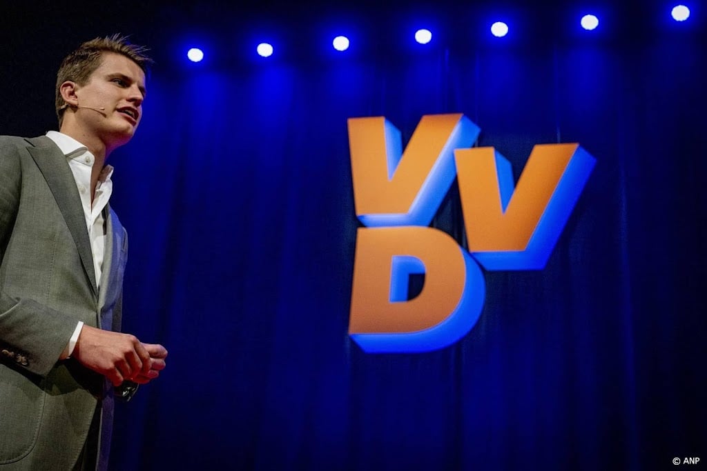 VVD-jongeren hekelen eigen partij en prijzen premier van België