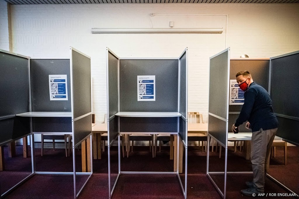 'Oneerlijke verkiezingen door briefstemmen voor 70-plussers'