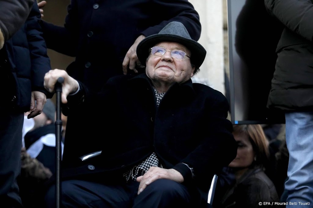 Ontdekker aidsvirus Luc Montagnier overleden