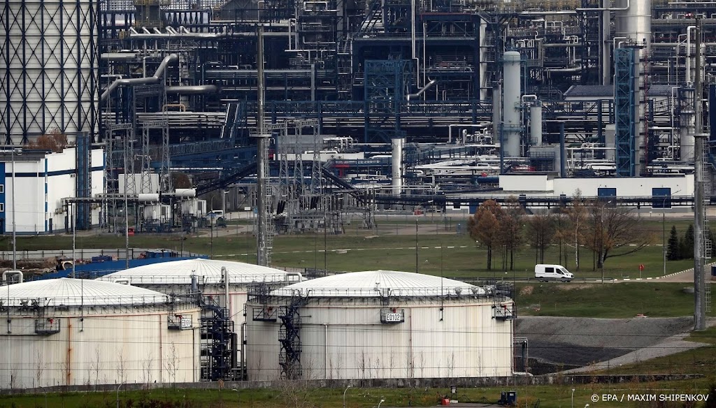 Rusland verlaagt olieproductie in reactie op westerse sancties