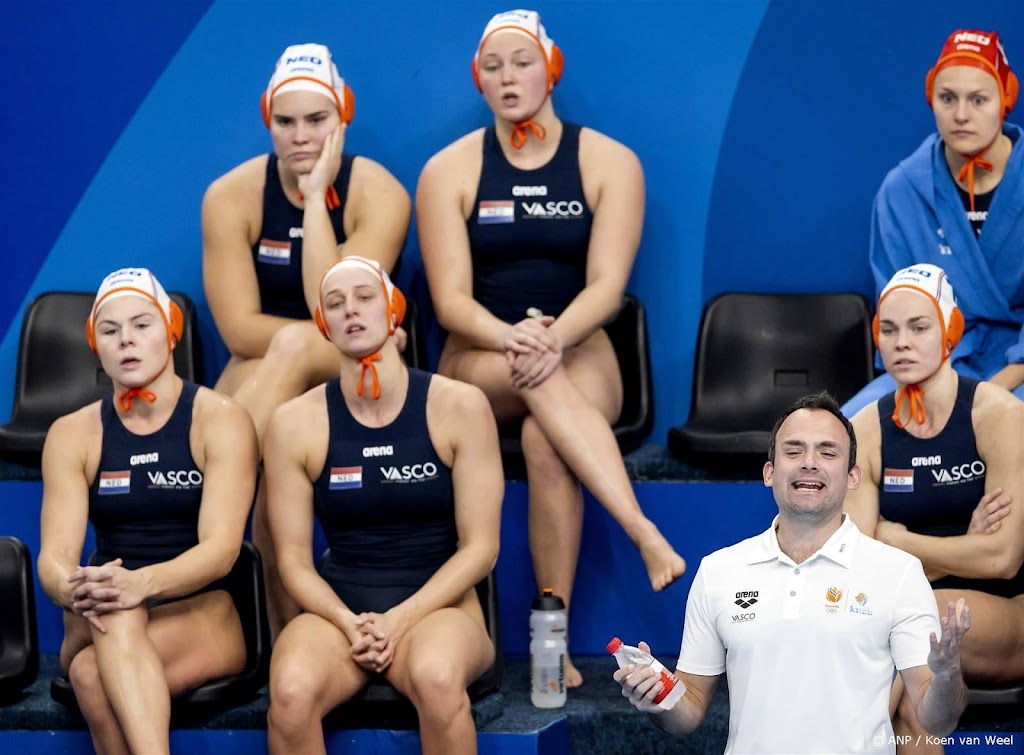 Waterpolosters missen fitheid in jacht op nieuwe wereldtitel