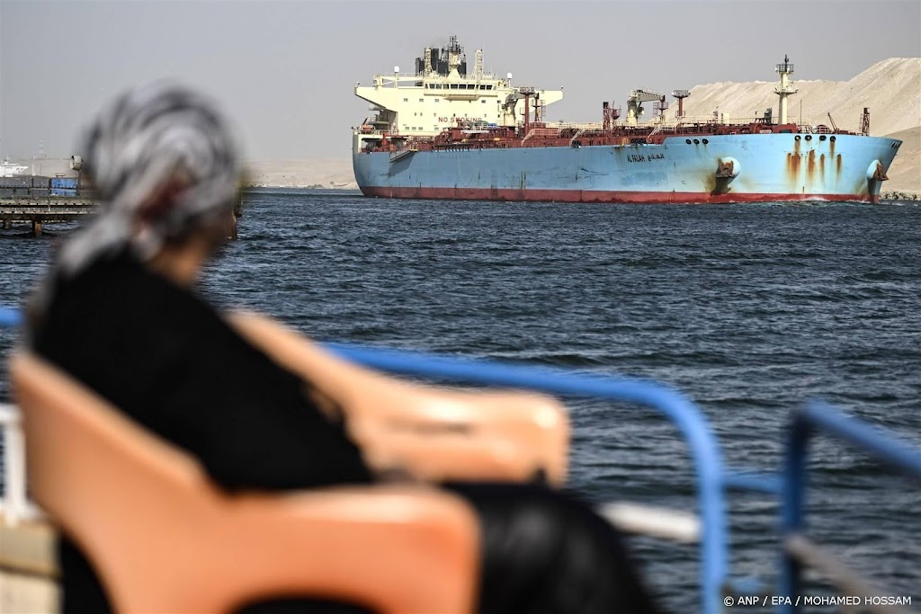 Suezkanaal verwacht dit jaar volledig herstel scheepsverkeer