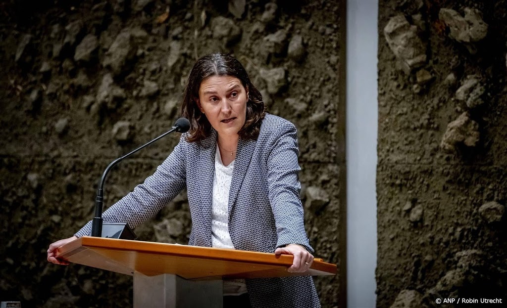 GL-PvdA: Faber moet alarmbellen over asielwetten serieus nemen