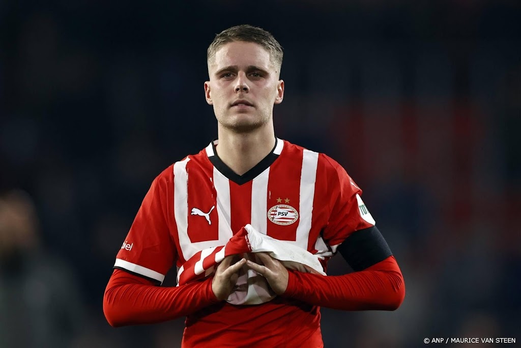 Veerman en Mauro Júnior staan 'op scherp' bij PSV tegen Juventus 