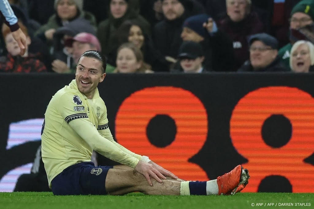 Seizoen middenvelder Grealish (Everton) voorbij na voetoperatie