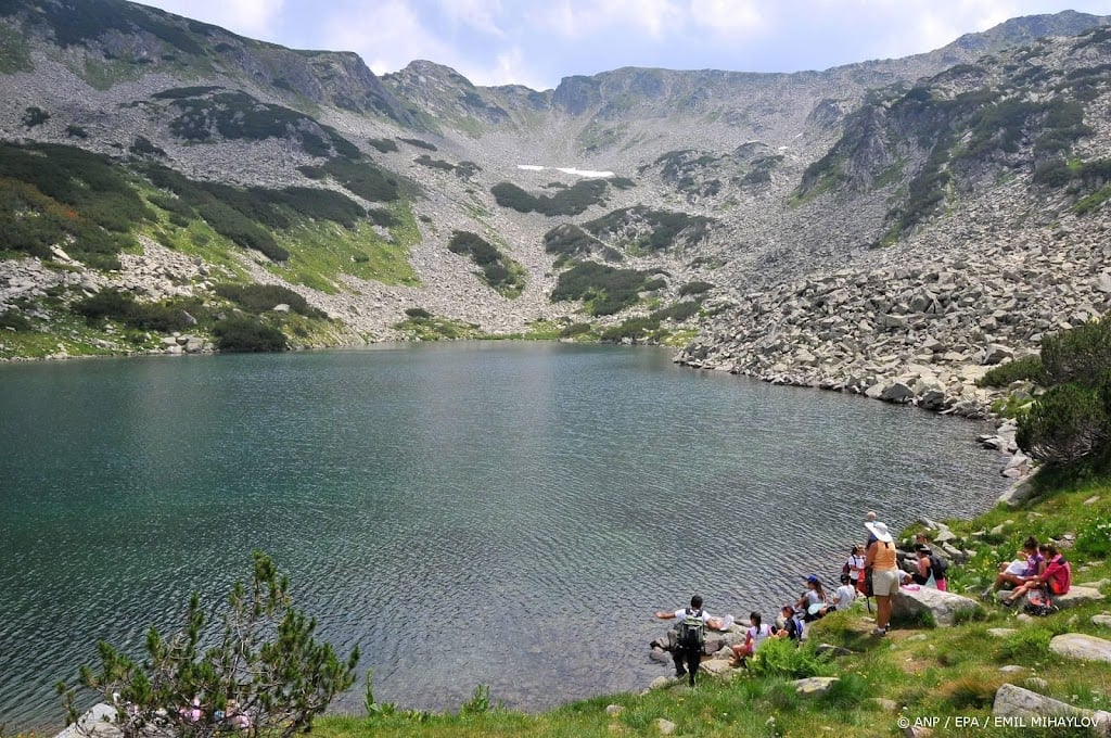 Raadsels rond zes doden in bergen ten noorden van Sofia