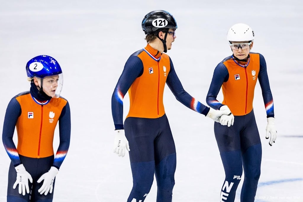 Shorttrackers bij Spelen naar halve finale op gemengde aflossing