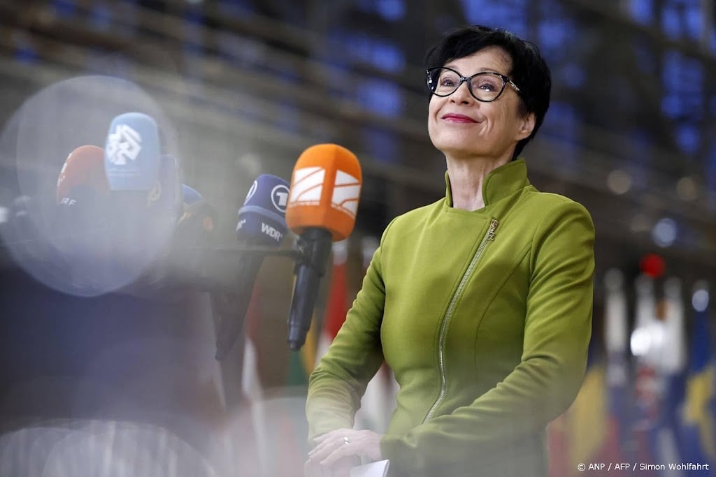 Eurocommissaris: EU moet Oekraïne helpen met extra luchtafweer  