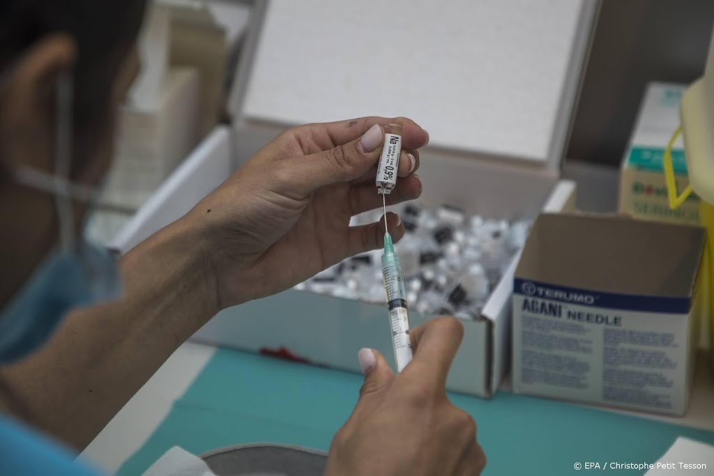 Nederland krijgt komende twee weken 169.000 extra Pfizer-vaccins