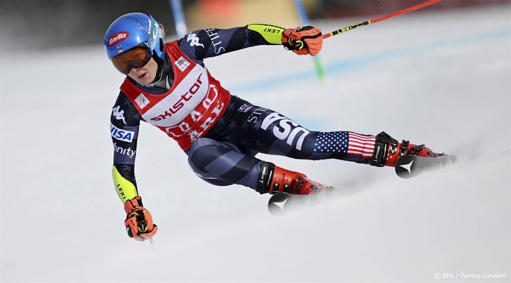 Skiester Shiffrin wint 86e wereldbeker, evenaart record Stenmark