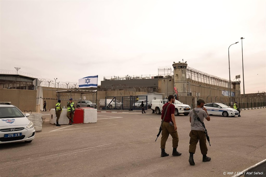 Israël maakt ruimte in gevangenissen voor duizenden Palestijnen