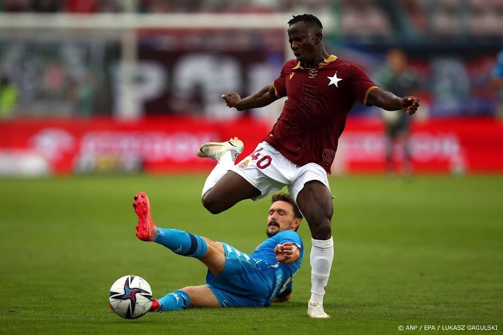 Twee voetballers levenslang geschorst in VS om gokken 