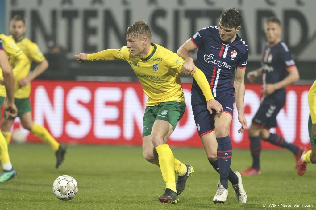 FC Emmen kruipt verder omhoog door zege bij Fortuna