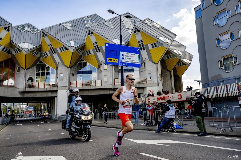 Koreman met stukjes wandelen onder EK-limiet marathon