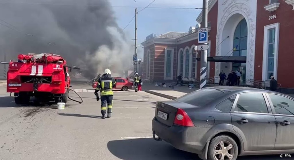 Dodental raketaanval op treinstation Kramatorsk stijgt tot 57