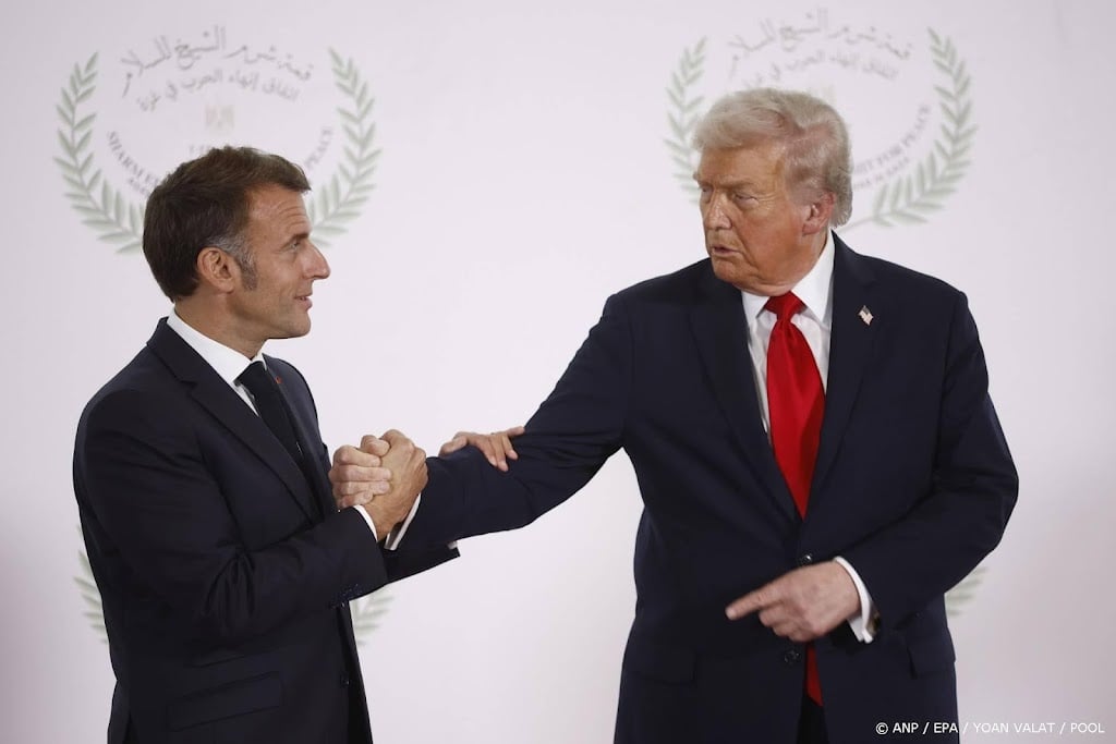Macron wil met Trump dineren in paleis van Versailles