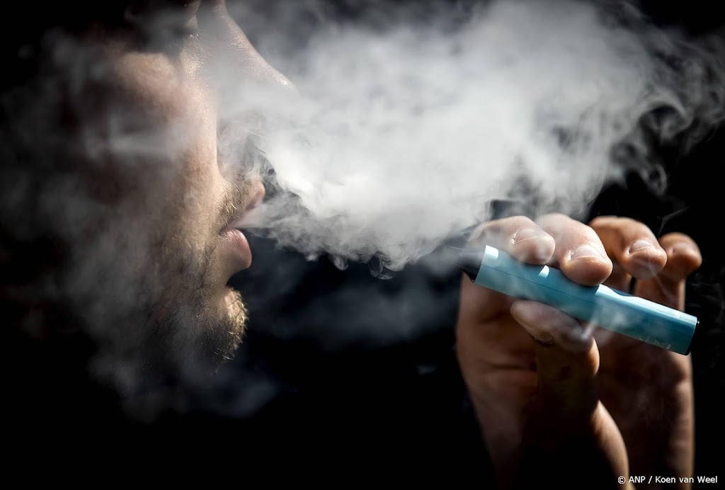 Onderzoek: 87 procent van vapende mensen gebruikt illegale vapes