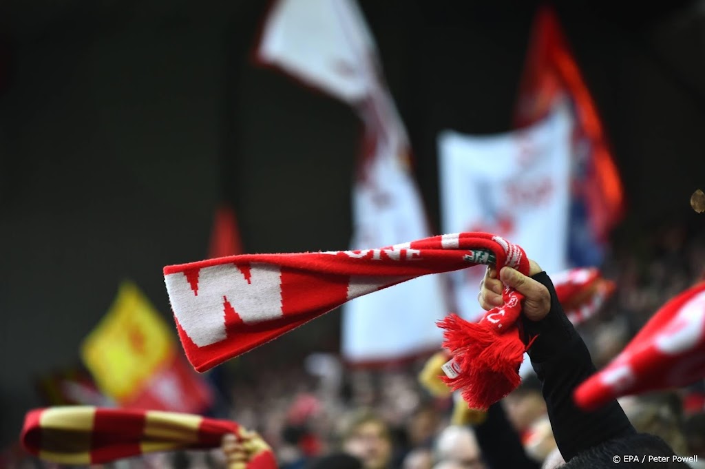 Liverpool komt vroege achterstand te boven en wint nipt bij Villa