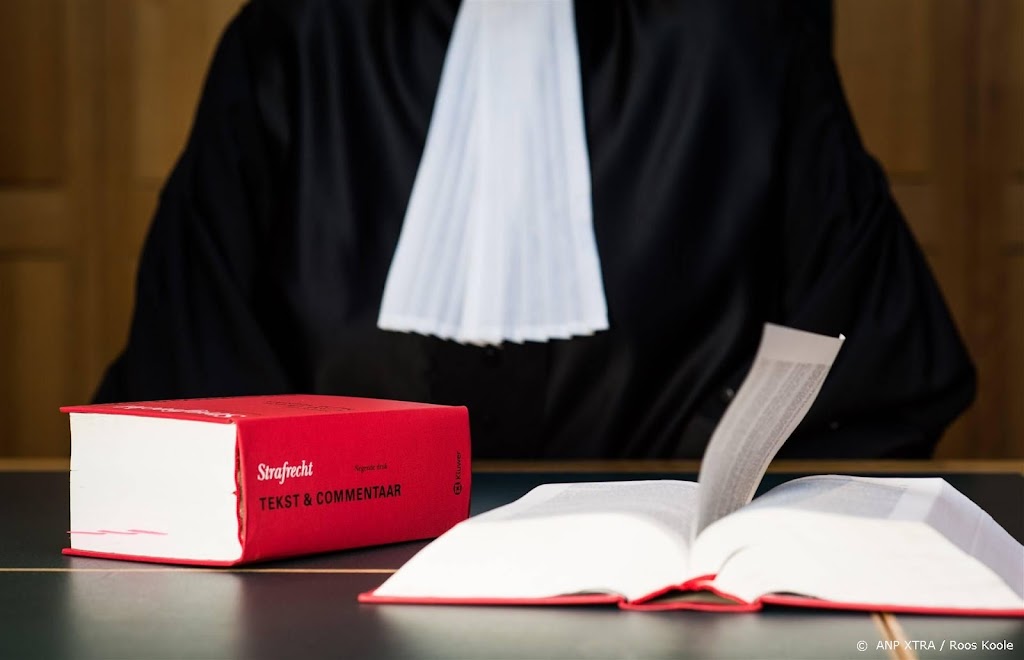 OM eist 7 jaar celstraf voor fatale woningbrand Hilversum