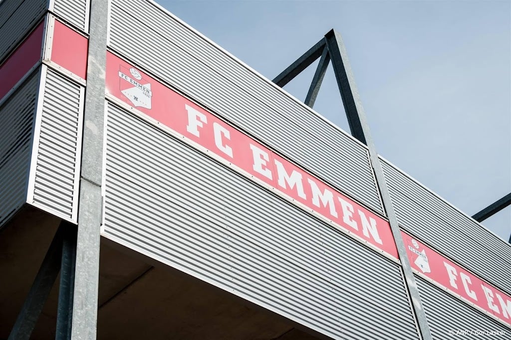 FC Emmen en NAC Breda plaatsen zich voor play-offs om promotie