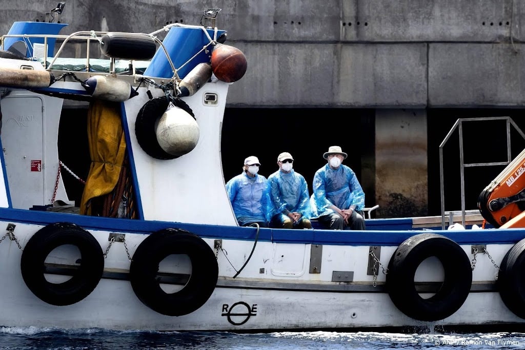 Eerste Nederlanders van cruiseschip Hondius gehaald