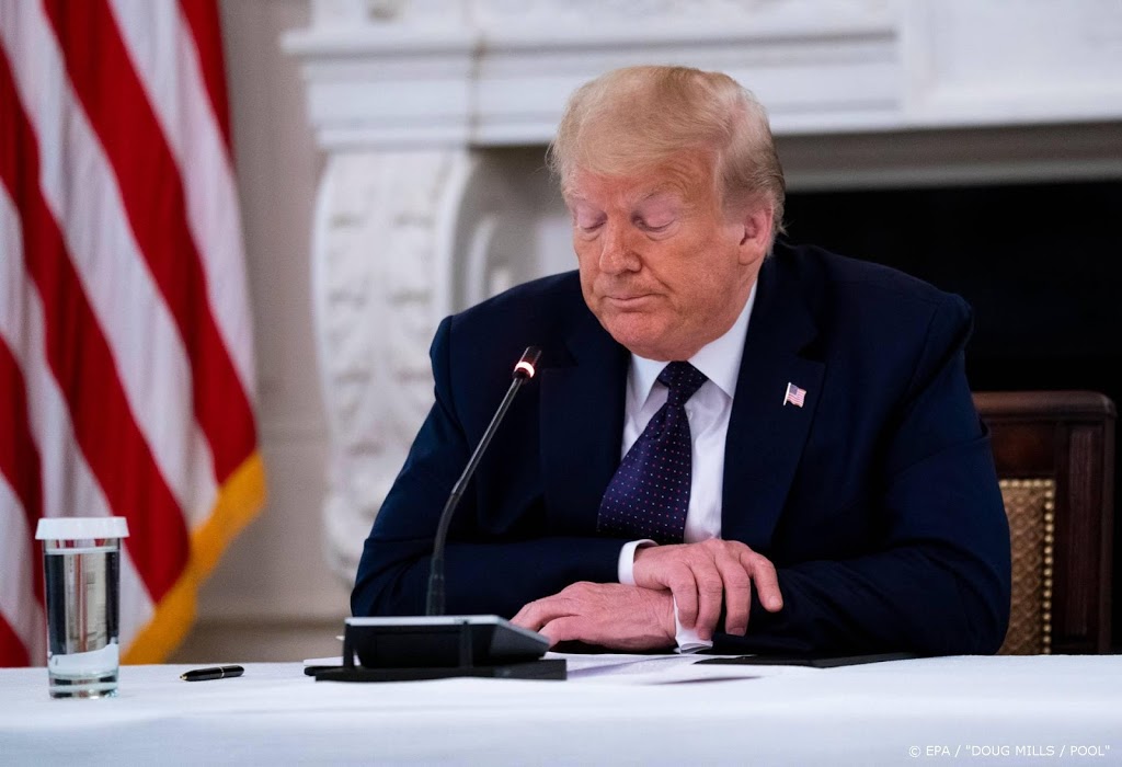 Trump schrapt jachtverbod op jonge beren en wolven