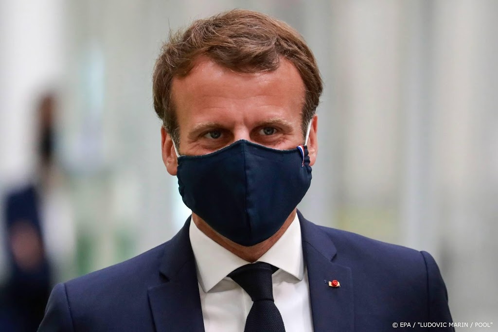 Franse president Macron spreekt zondag over coronabeleid