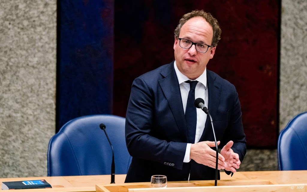 Kabinet bereid te praten over voorkomen pensioenkortingen