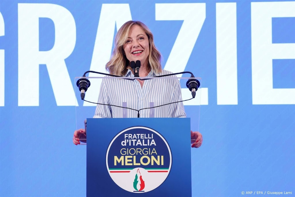 Italiaanse leider Meloni wint overtuigend en bedankt kiezers 