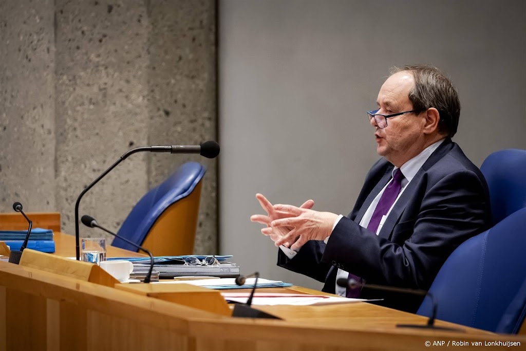 Vijlbrief roept opvolger op koers te houden met 'Groningen'