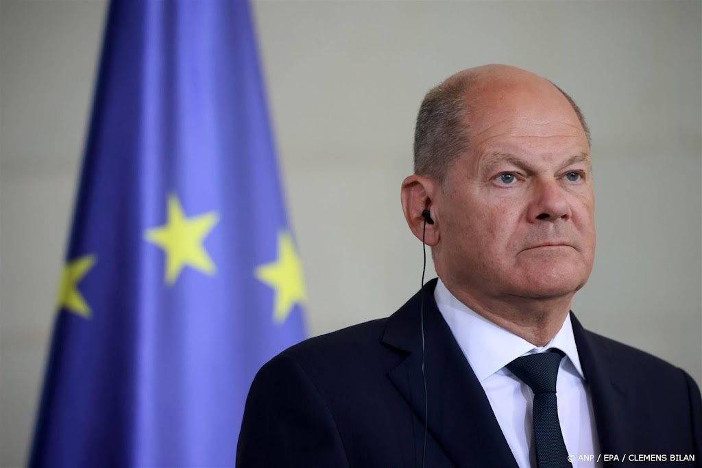 Duitse regeringsleider Scholz wil verder, ondanks fors verlies