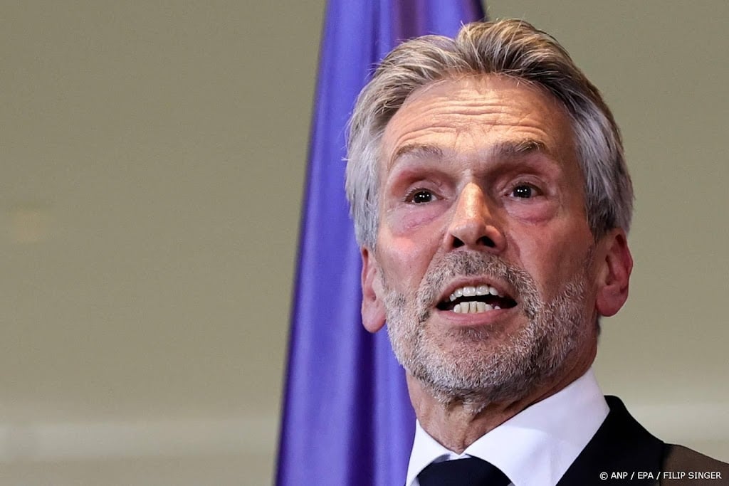 Schoof hoopt dat iedereen aan de grens zich aan de wet houdt