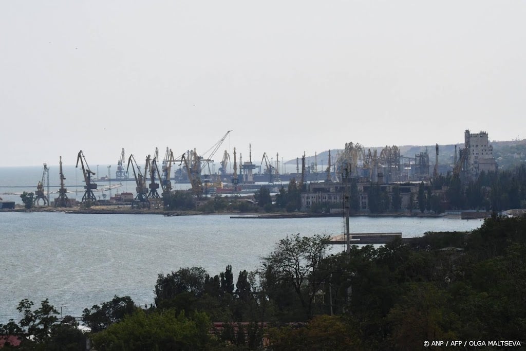 Oekraïne valt door Rusland gebruikte haven Marioepol aan