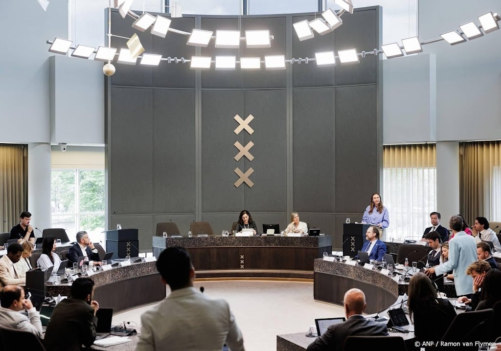 Meerderheid raad Amsterdam stemt voor coalitieakkoord PRO en D66