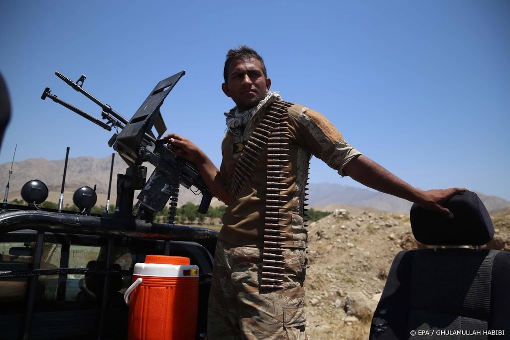 Afghanistan stuurt troepen naar grens om Taliban terug te drijven