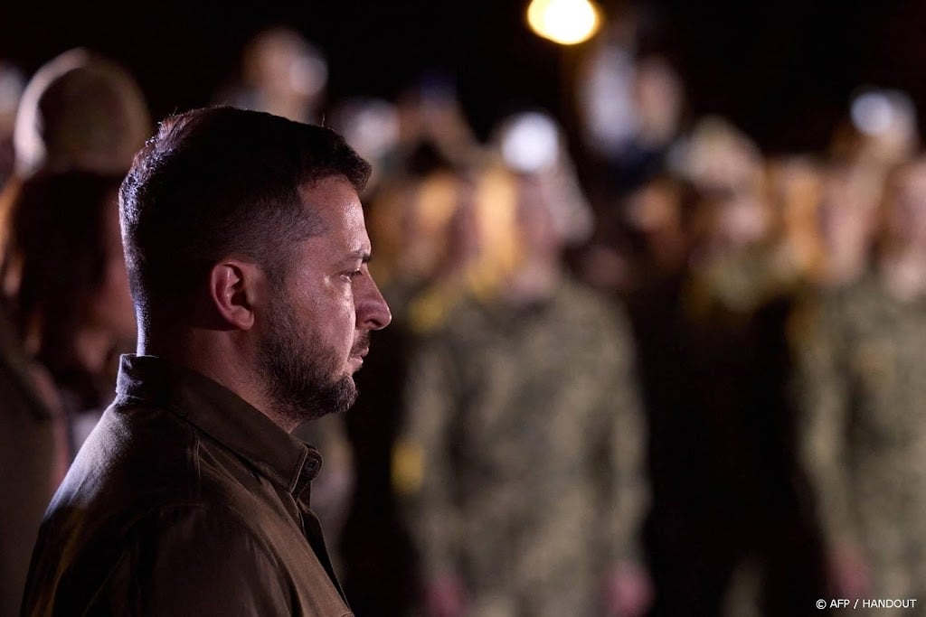 Zelensky: NAVO moet Oekraïne in Vilnius erkennen als de facto lid