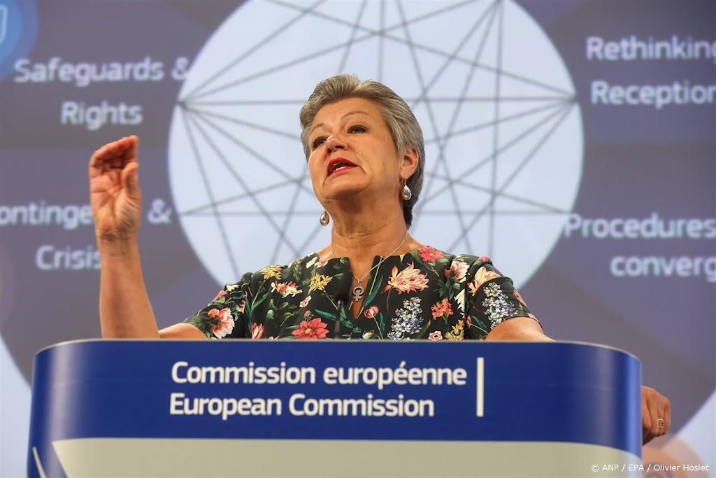 Asielcrisis uitroepen kan niet zomaar, zegt Europese Commissie  