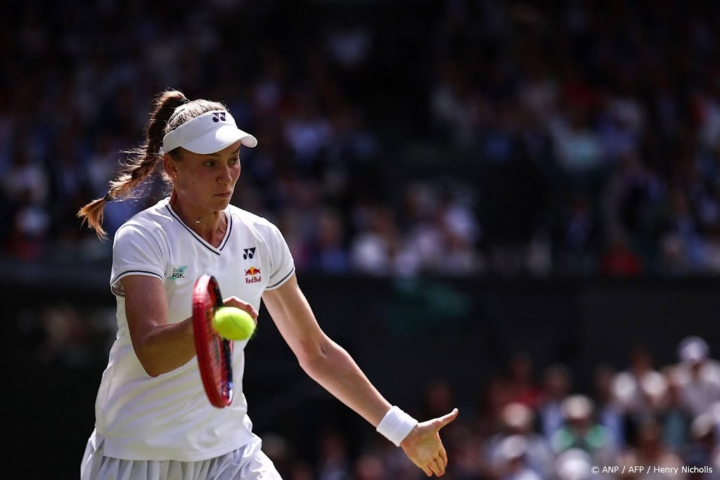 Tennissters Rybakina en Krejcikova naar halve finales Wimbledon 