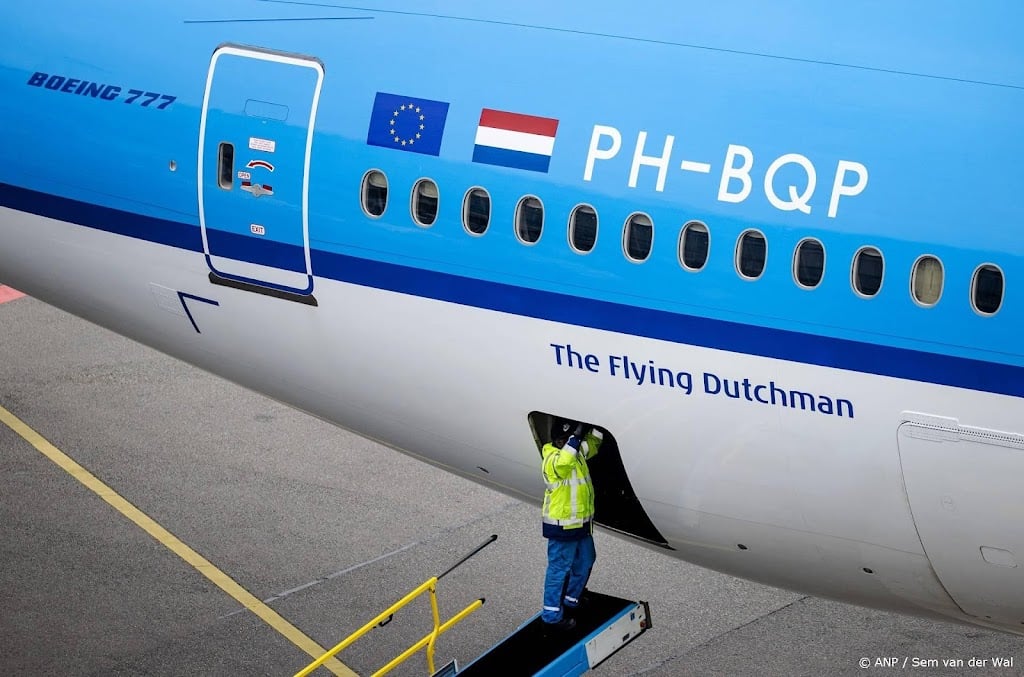 FNV schort acties bij grondpersoneel KLM op tot na zomervakantie