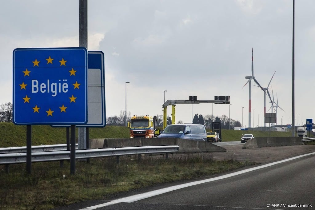 Kranten: België wil vanaf mei 2027 tolvignet voor wegen