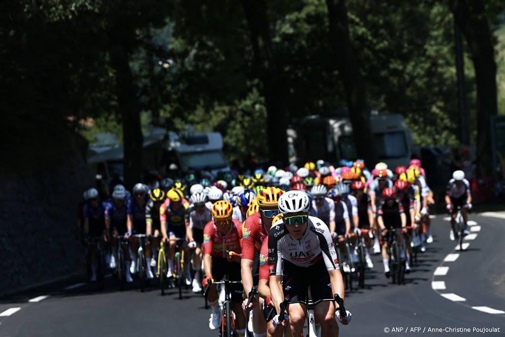 Tourpeloton op weg naar Bordeaux met nieuwe kans voor sprinters